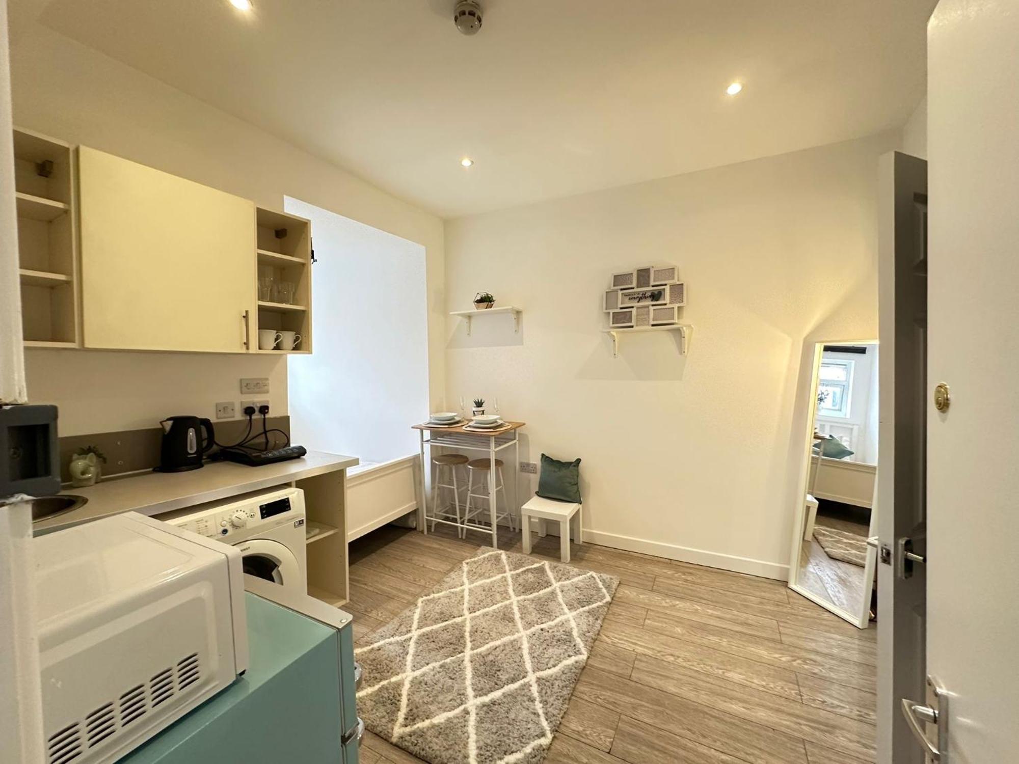 Apartment Beautiful In London